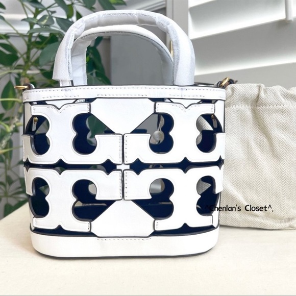 🔥NeW! $598 Tory Burch Cutout Logo Mini tote - Picture 8 of 15